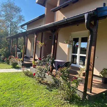 Kod Cika Brke Apartment *