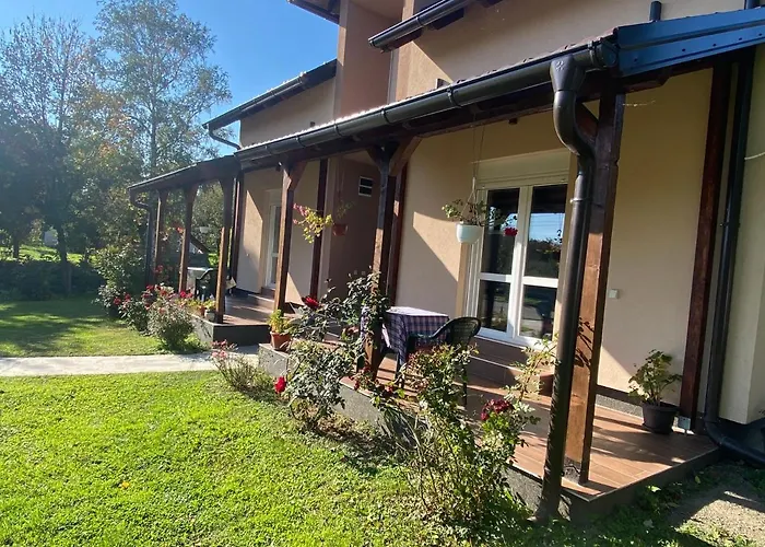 Kod Cika Brke Apartment *